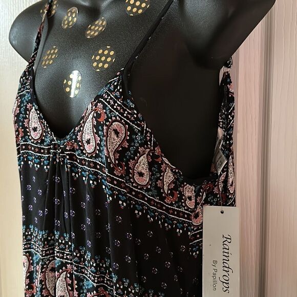 BLACK Slip Cut Out Maxi Dress
Raindrops by Papillon V-Neck Brat Summer Md NWT - Picture 9 of 16